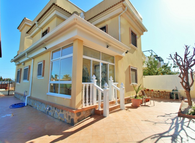 Resale - Villa - Campoamor - Las Ocas