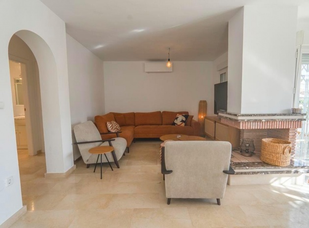 Resale - Villa - Villamartin - rioja