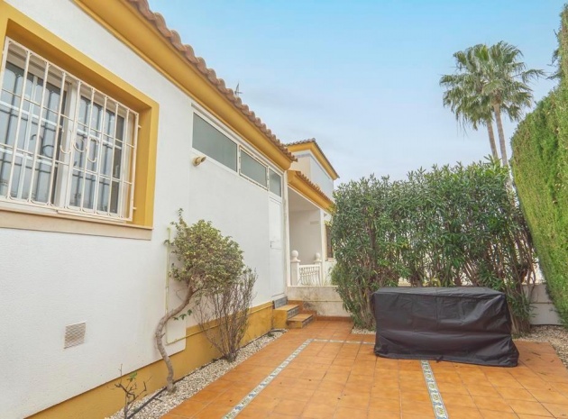 Resale - Villa - Villamartin - rioja