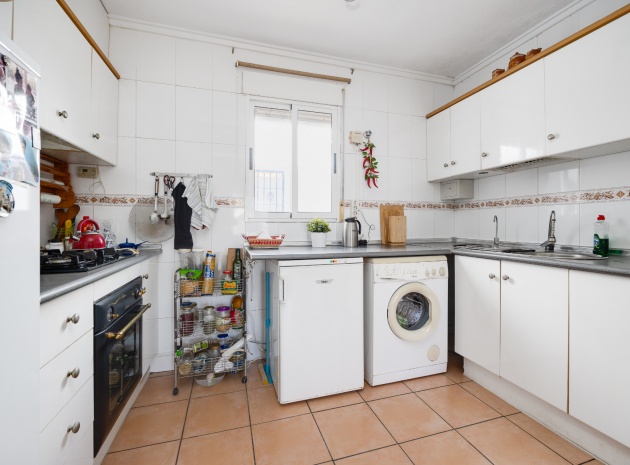 Resale - Apartment - Torrevieja - jardin del mar