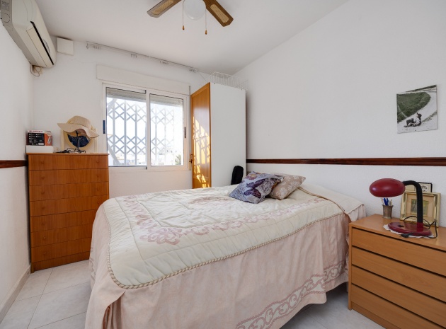 Resale - Apartment - Torrevieja - jardin del mar