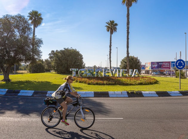 Resale - Apartment - Torrevieja - jardin del mar