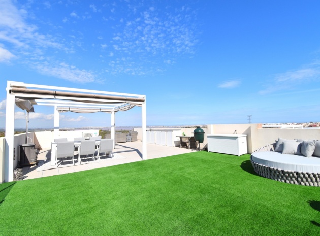 Resale - Villa - Orihuela Costa - Villamartin