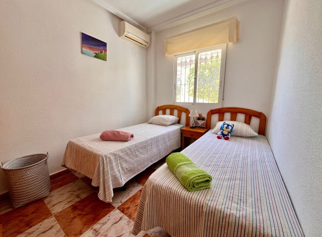 Resale - Villa - Cabo Roig - la regia