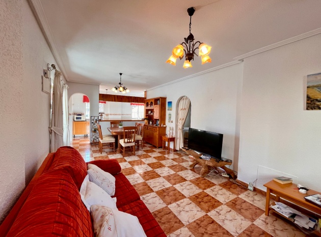 Resale - Villa - Cabo Roig - la regia