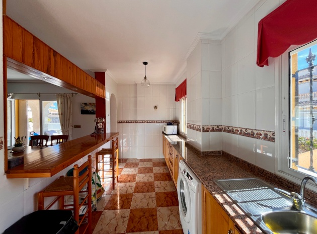 Resale - Villa - Cabo Roig - la regia