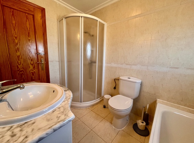 Resale - Villa - Cabo Roig - la regia