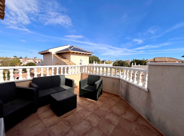 Resale - Villa - Cabo Roig - la regia