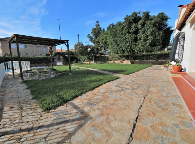 Resale - Villa - Punta Prima - beachside punta prima