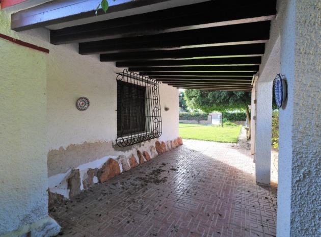 Resale - Villa - Punta Prima - beachside punta prima