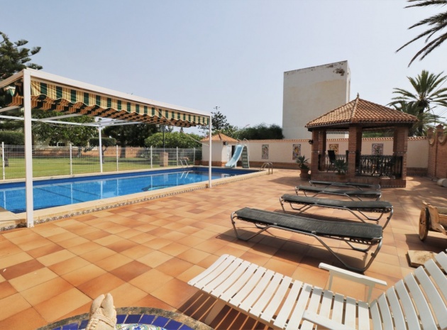 Återförsäljning - Villa - Cabo Roig