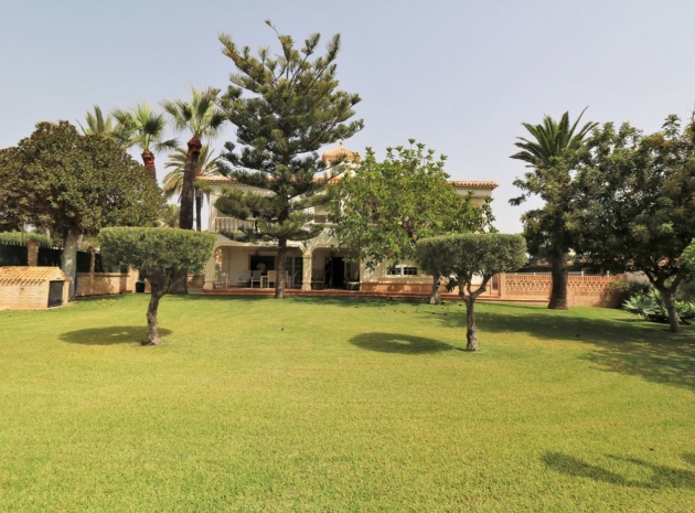 Återförsäljning - Villa - Cabo Roig