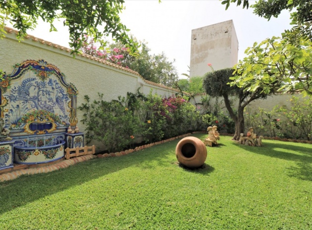 Återförsäljning - Villa - Cabo Roig
