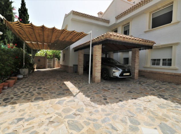 Återförsäljning - Villa - Cabo Roig