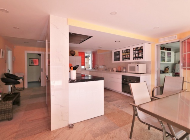 Återförsäljning - Villa - Cabo Roig