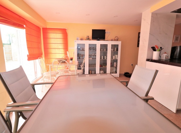 Återförsäljning - Villa - Cabo Roig