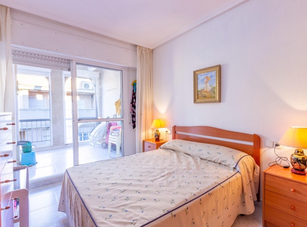 Resale - Apartment - Torrevieja - Beachside Torrevieja