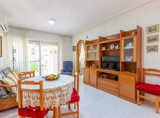 Resale - Apartment - Torrevieja - Beachside Torrevieja
