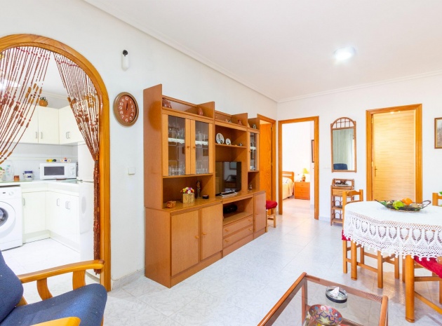 Resale - Apartment - Torrevieja - Beachside Torrevieja