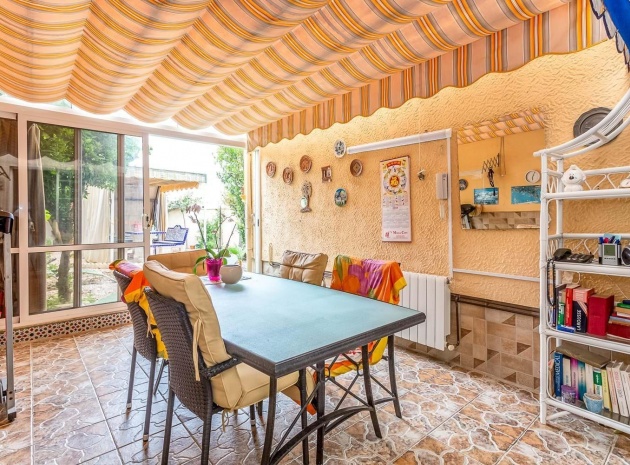 Resale - Villa - La Florida  - Al Andalus