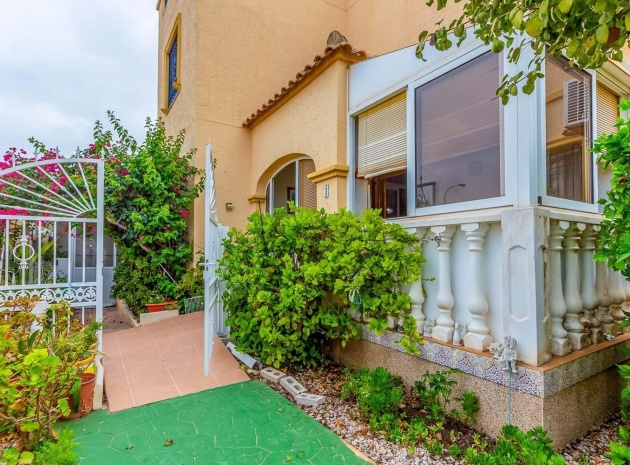 Resale - Villa - La Florida  - Al Andalus