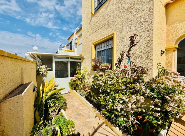 Resale - Villa - La Florida  - Al Andalus