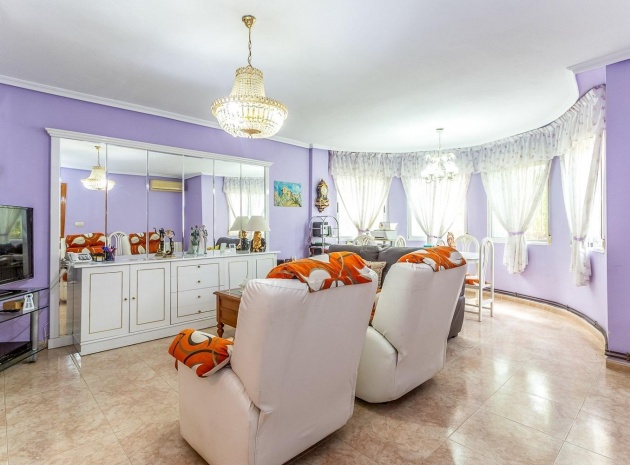 Resale - Villa - La Florida  - Al Andalus