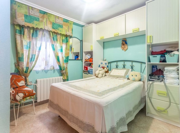 Resale - Villa - La Florida  - Al Andalus