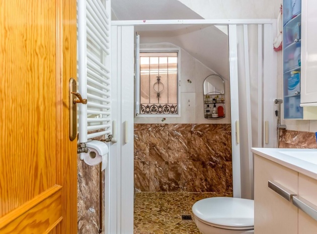 Resale - Villa - La Florida  - Al Andalus