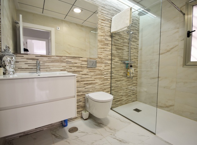 Resale - Villa - Orihuela Costa - Villamartin