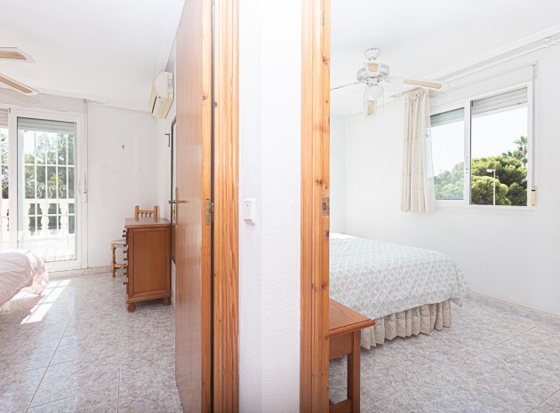 Resale - Townhouse - La Zenia