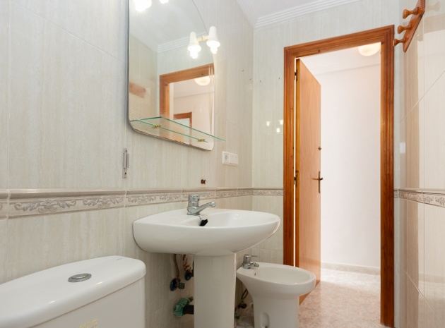 Resale - Townhouse - La Zenia