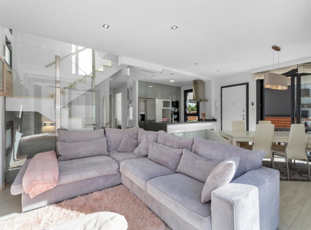 Resale - Villa - Torrevieja - Nueva Torrevieja