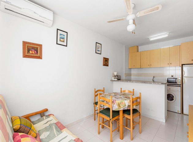 Resale - Bungalow - Los Balcones - lago jardin