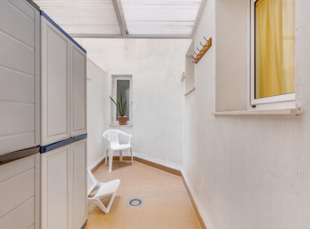 Resale - Apartment - Torrevieja - Beachside Torrevieja