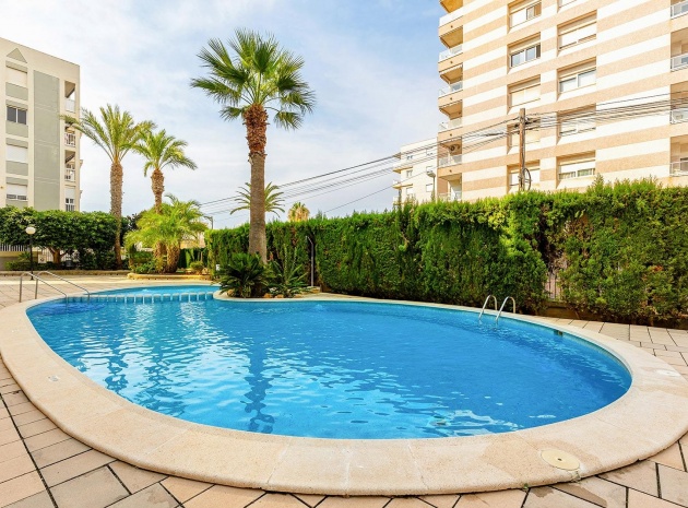 Resale - Apartment - Torrevieja - Nueva Torrevieja