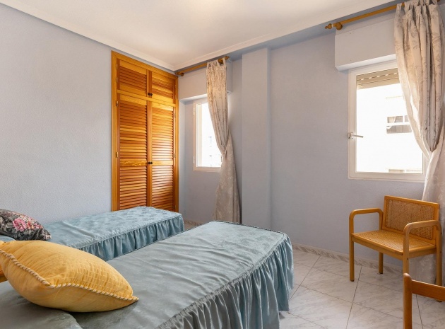 Resale - Apartment - Torrevieja - Nueva Torrevieja