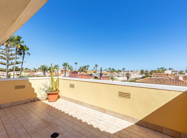 Resale - Villa - Torrevieja - torreta