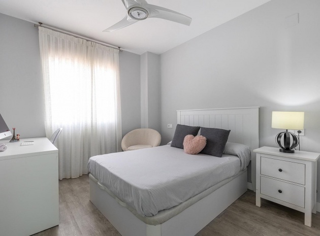 Revente - Appartement - Torrevieja - Los Europeos