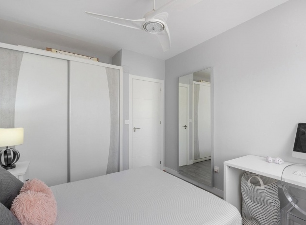 Revente - Appartement - Torrevieja - Los Europeos