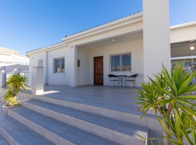 Resale - Villa - Torrevieja - el chaparral
