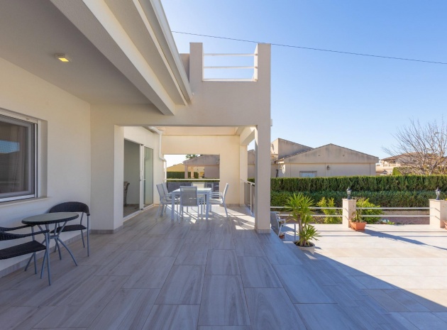 Resale - Villa - Torrevieja - el chaparral