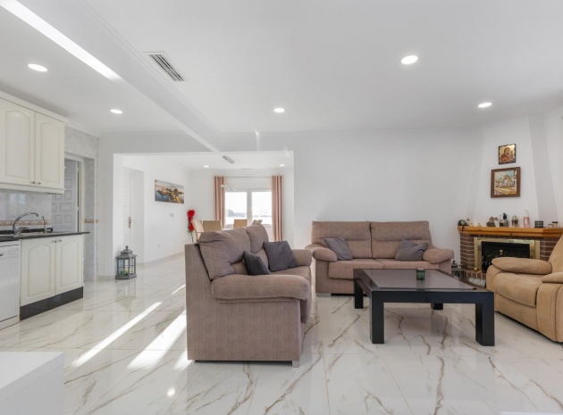 Resale - Villa - Torrevieja - el chaparral