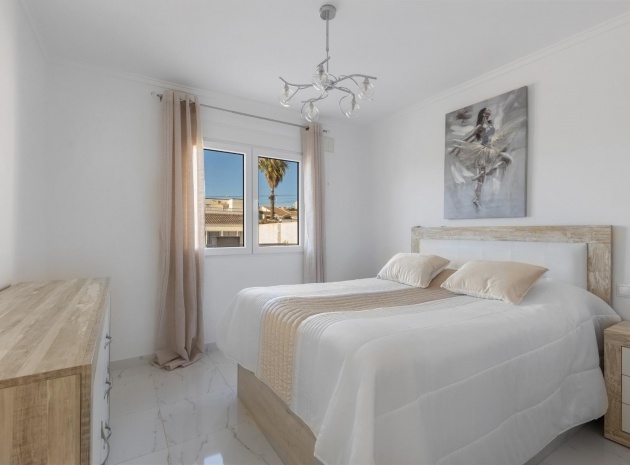 Resale - Villa - Torrevieja - el chaparral
