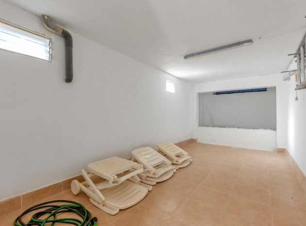 Resale - Villa - Torrevieja - el chaparral