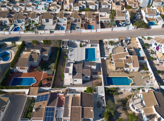 Resale - Villa - Torrevieja - el chaparral