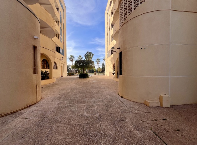 Resale - Apartment - Torrevieja