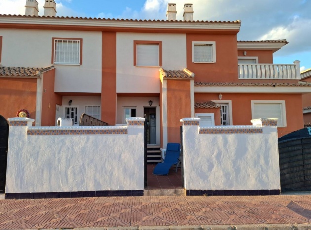Resale - Townhouse - Ciudad Quesada