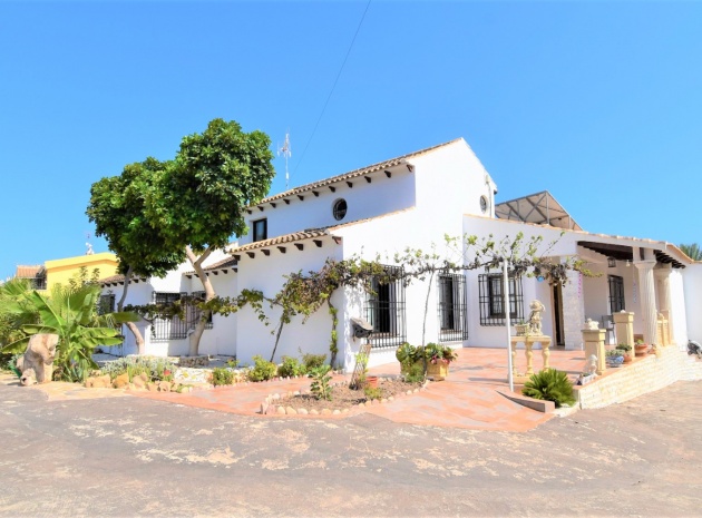 Resale - Villa - Villamartin - Los Dolses