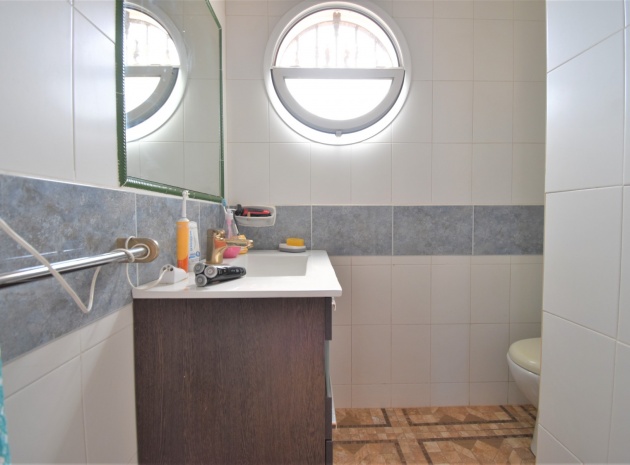 Resale - Villa - Villamartin - Los Dolses